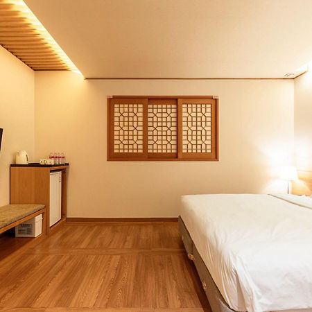 Hotel Sunbee Insadong Сеул Экстерьер фото