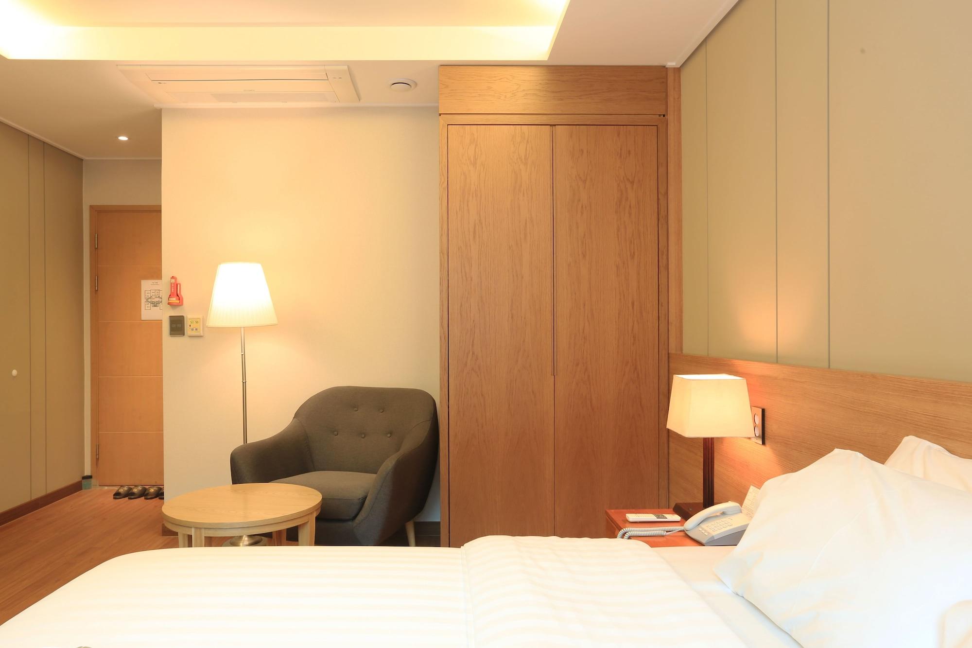 Hotel Sunbee Insadong Сеул Экстерьер фото