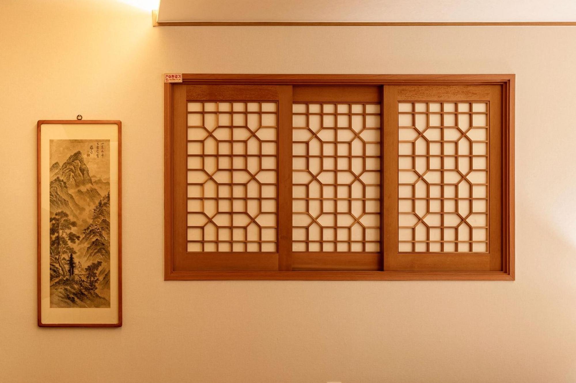 Hotel Sunbee Insadong Сеул Экстерьер фото