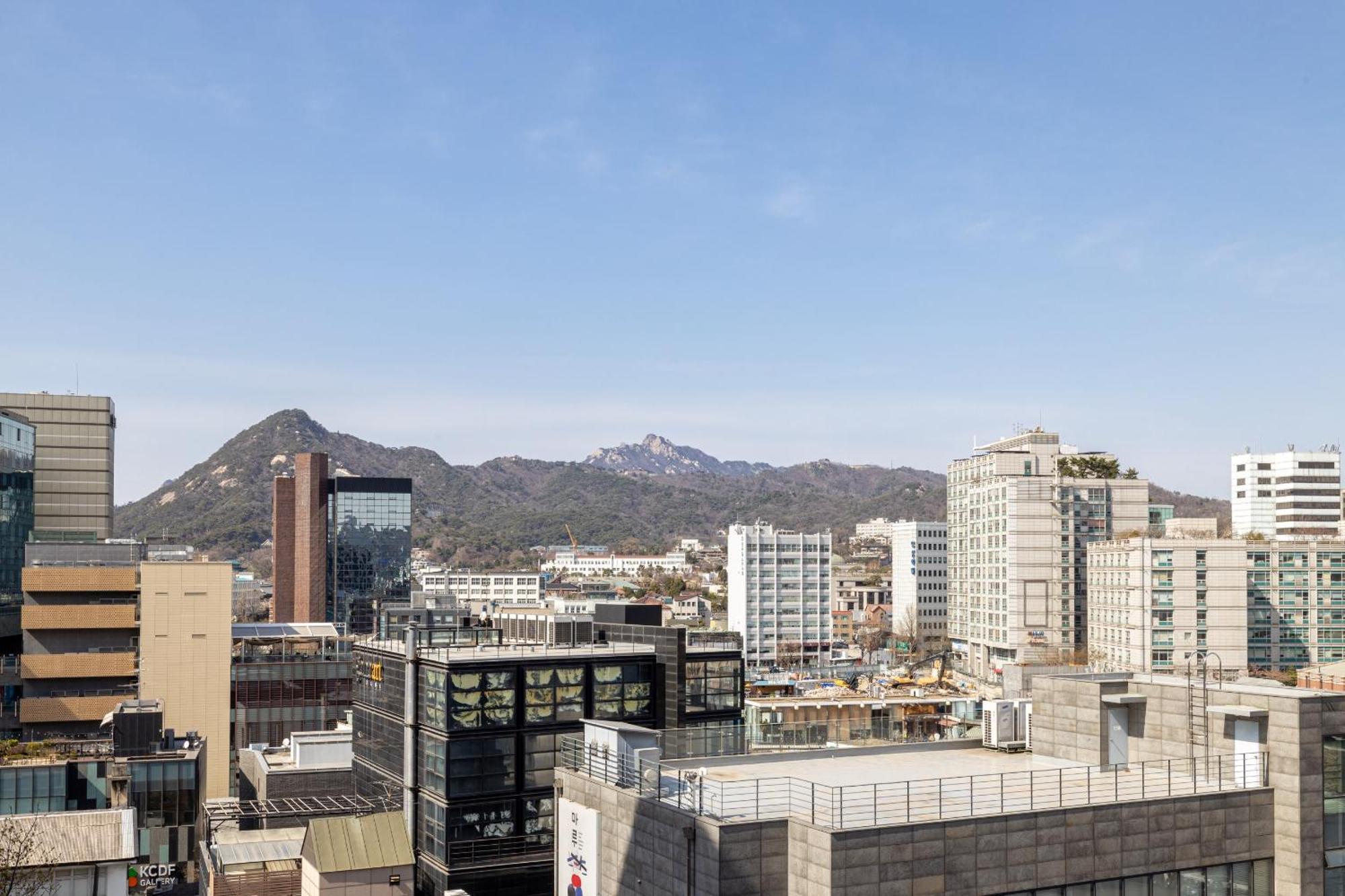 Sunbee Hotel Insadong Сеул Экстерьер фото