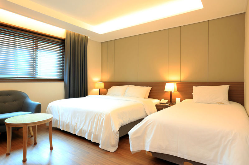 Hotel Sunbee Insadong Сеул Экстерьер фото